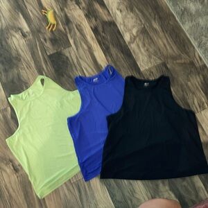 ALL 3 TOPS! Women’s XL Tanks. No damages! Selling all 3 of them together